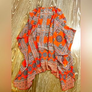 Women’s Lightweight Sheet Poncho